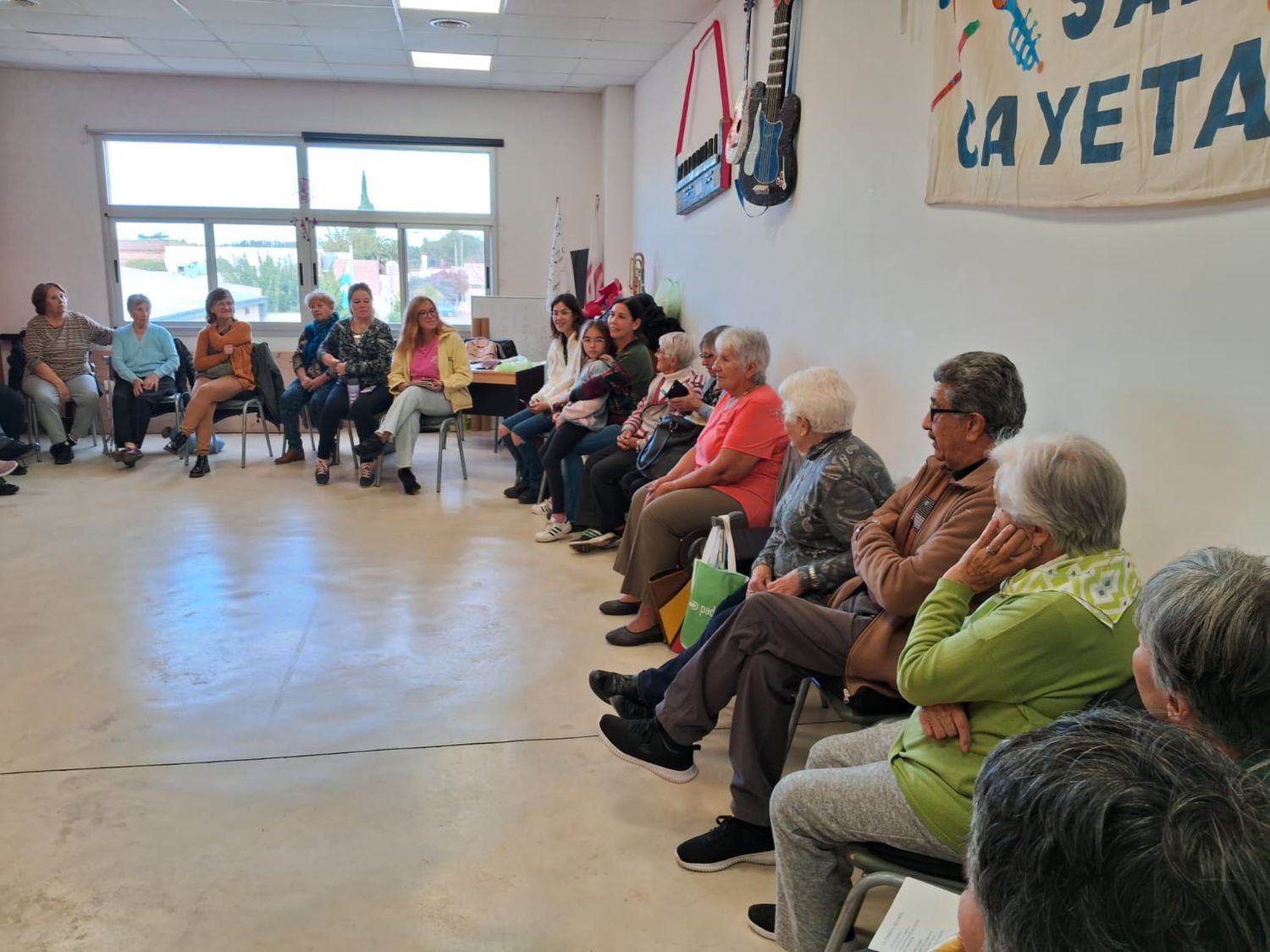 Visitaron diferentes talleres que se dictan en el Espacio Cultural