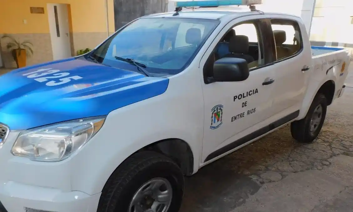 Un joven violó la restricción de acercamiento a su ex pareja: la agredió y le robó el celular