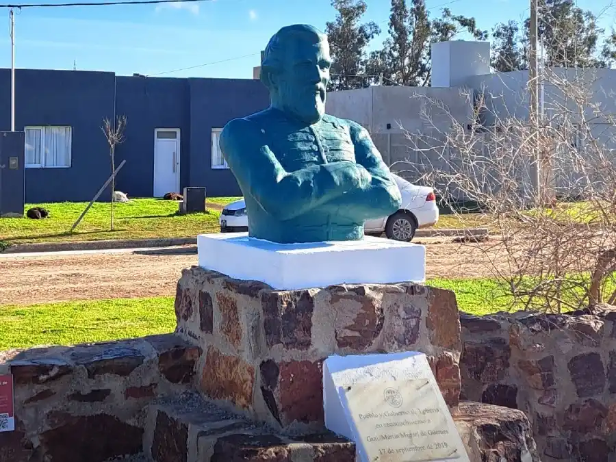 Anuncio. De la ceremonia a realizarse en Plaza Güemes