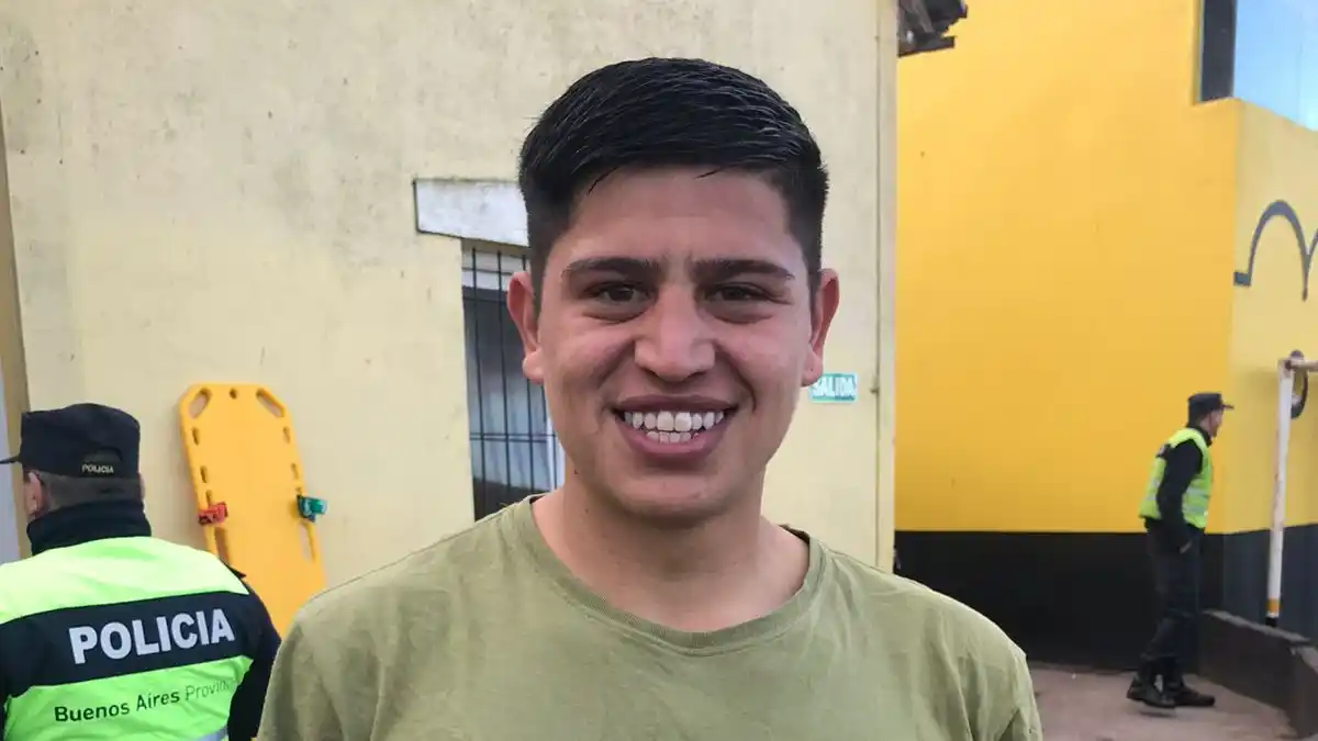Rodrigo Navarrete, figura de Huracán en Lobería