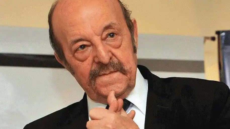 Julio Bárbaro: "En un balotaje entre Macri y Cristina, gana Cristina"