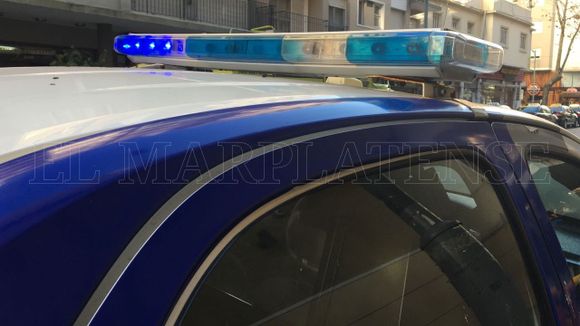 Armados y a plena luz del día, motochorros le robaron a una madre y su hija