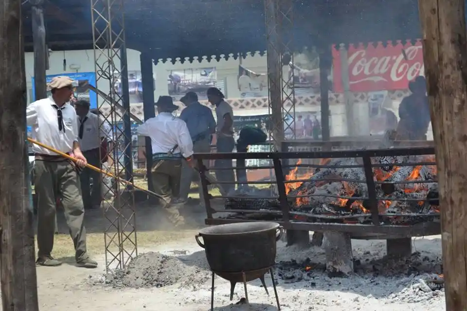 La Fiesta del Asado con Cuero se realiza en forma consecutiva desde el año 2002