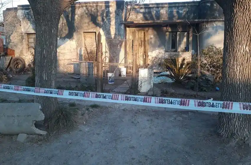 Brutal asesinato: acribillaron a balazos a un hombre de 50 años en su propia casa