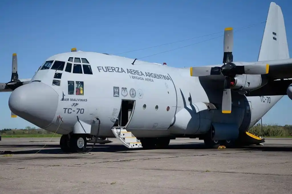 Un Hércules de la Fuerza Aérea podría repatriar a los argentinos en Perú