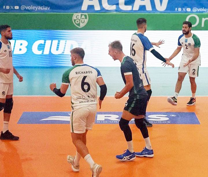 Vóleibol: el Policial de Marcos Richards va en busca de la final