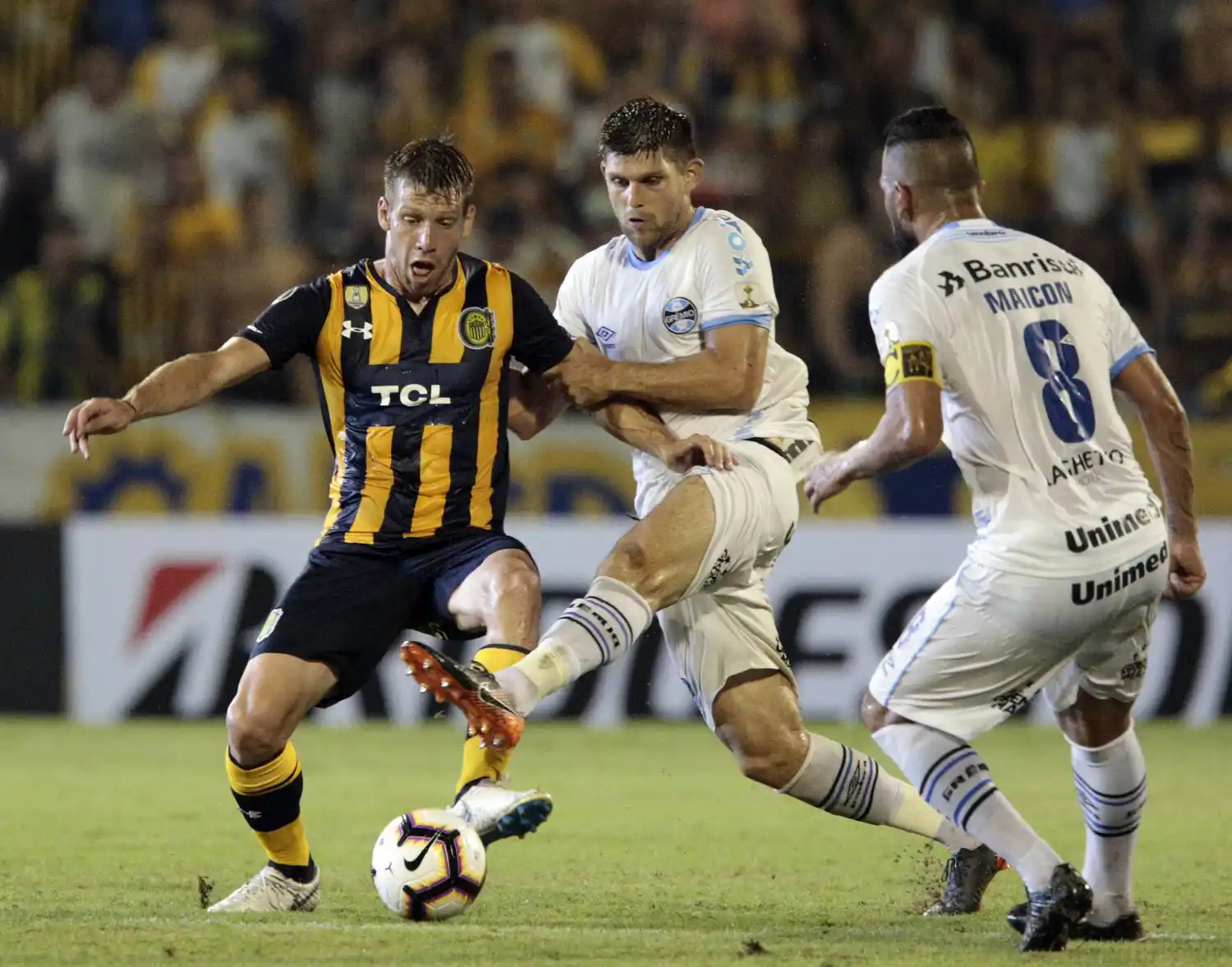 Rosario Central no pasó  del empate ante Gremio