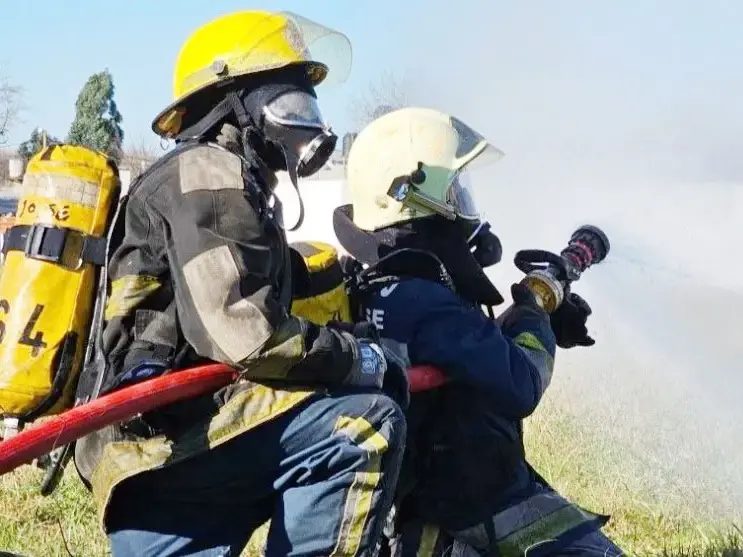 Impulsan la incorporación de 85 bomberos voluntarios al sistema de cobertura de salud
