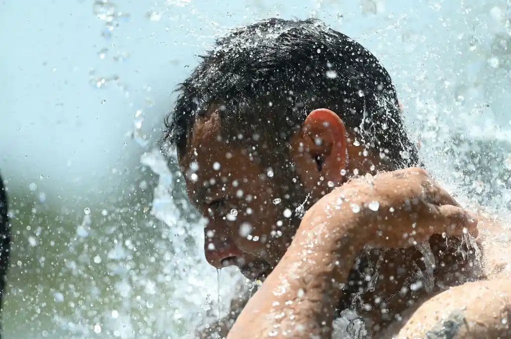 La ola de calor sigue golpeando con máximas que alcanzarán los 41°C.