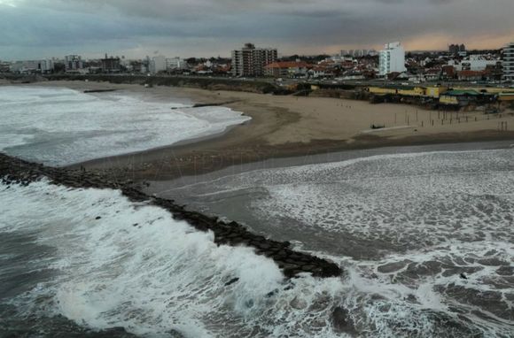 El frío y las nubes siguen siendo la compañía otoñal de la ciudad