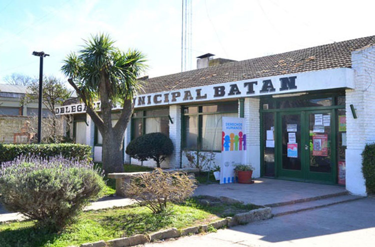 Le entregan subsidio de más de $ 200 mil a entidad vecinal de Batán
