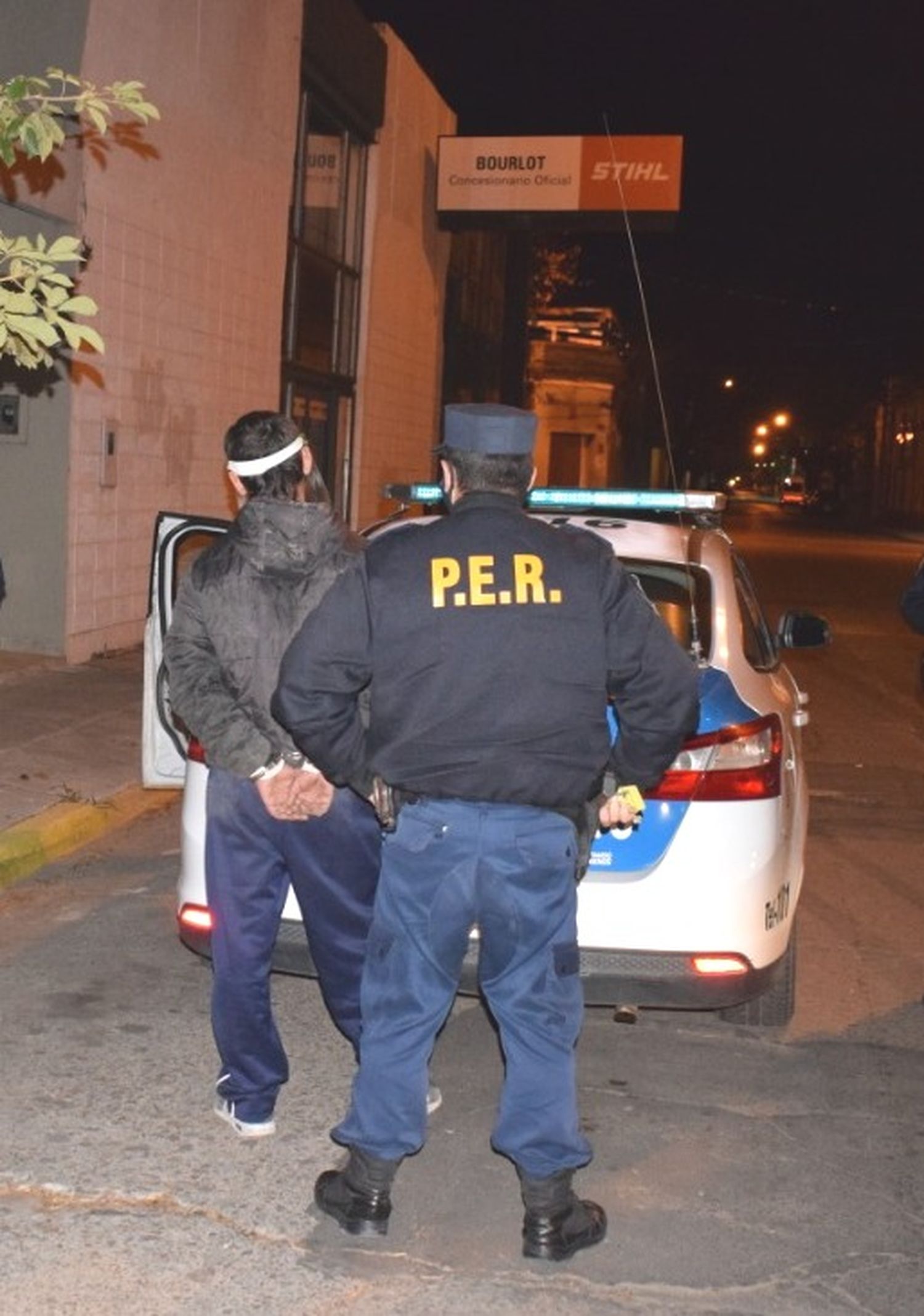 Robaron en una ferretería del centro de la ciudad esta madrugada