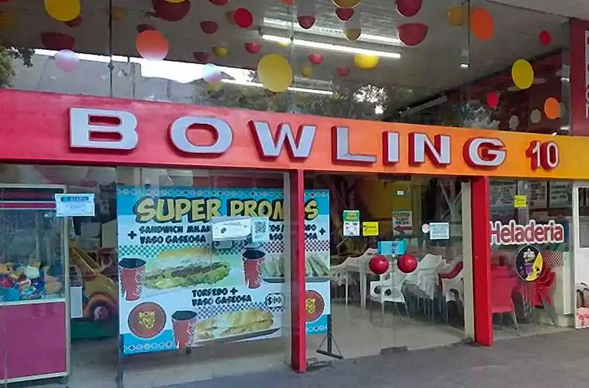 Cerró Bowling 10, el tradicional local de juego de Peatonal Córdoba