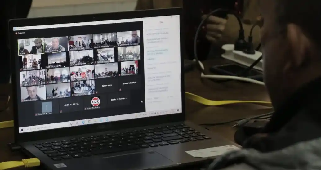 El Congreso de la UCR ratificó la conformación de alianzas