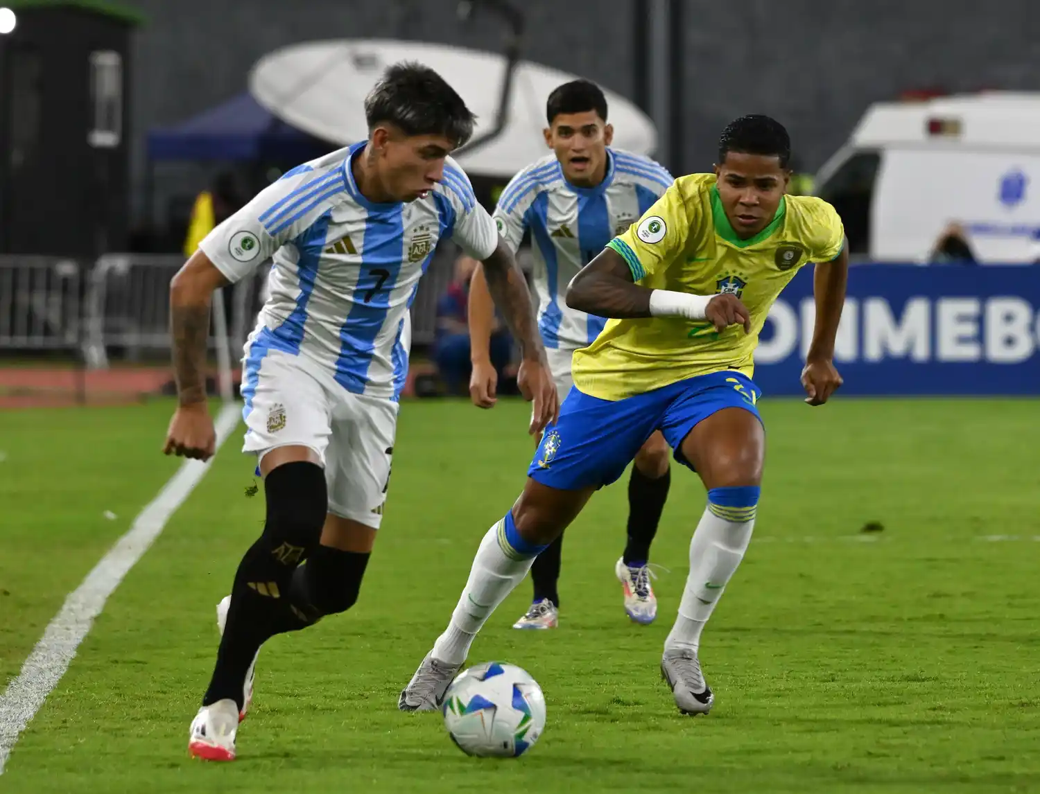 Carrizo, en el partido con Brasil. La albiceleste va por el título sudamericano.