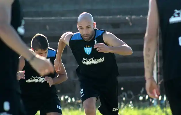 Con entrada libre para los hinchas, Juventud cierra la serie de amistosos 