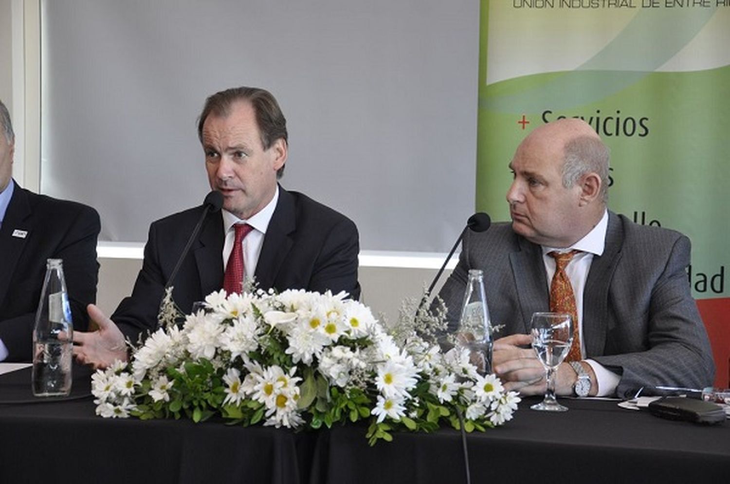 Industriales evaluaron la competitividad del sector