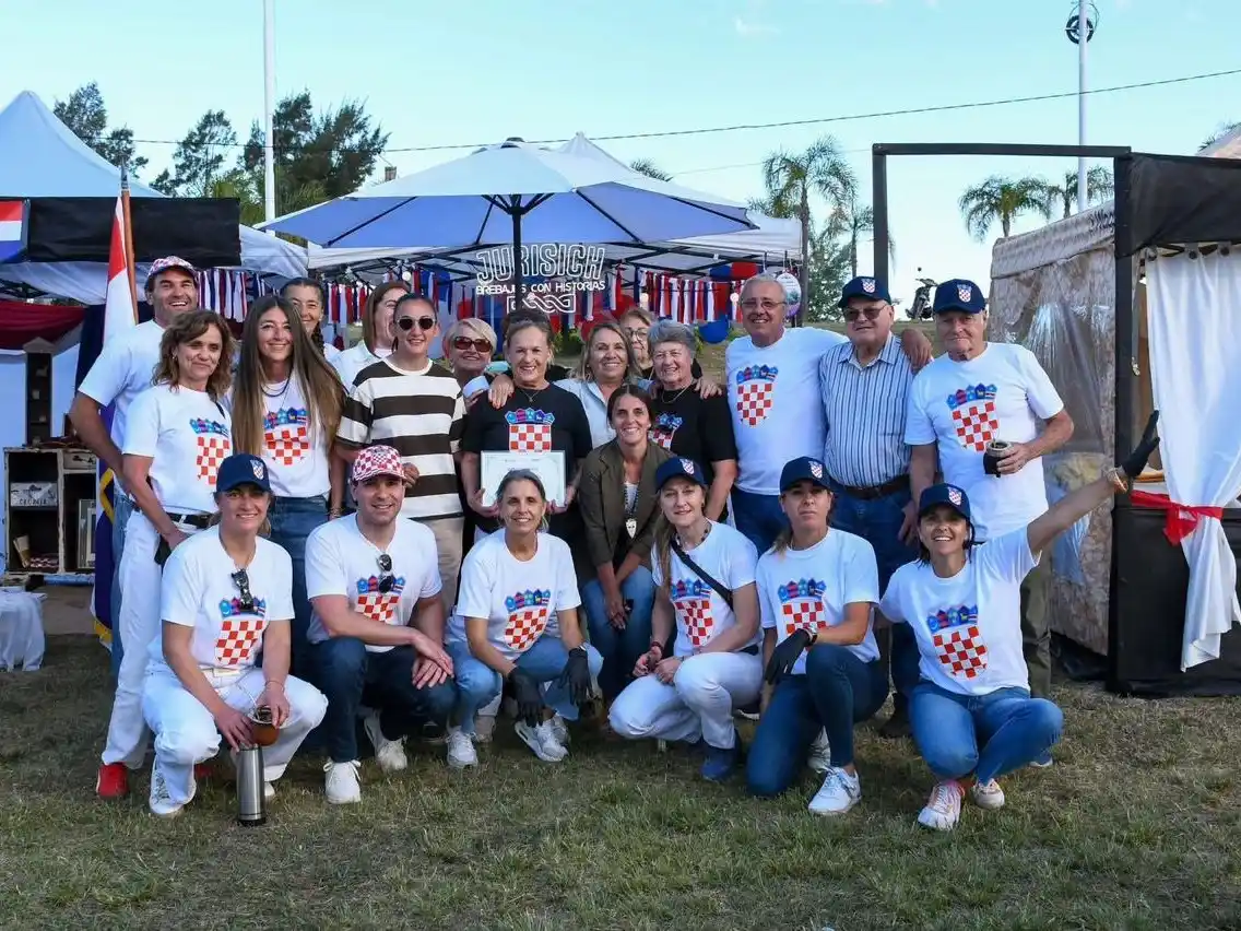 La Costanera volvió a brillar con la 9° edición del Encuentro Provincial de las Colectividades