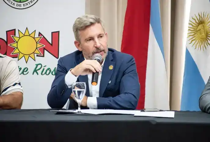 Frigerio ratificó que recurrirá a la Justicia internacional si avanza la refinería frente a Colón