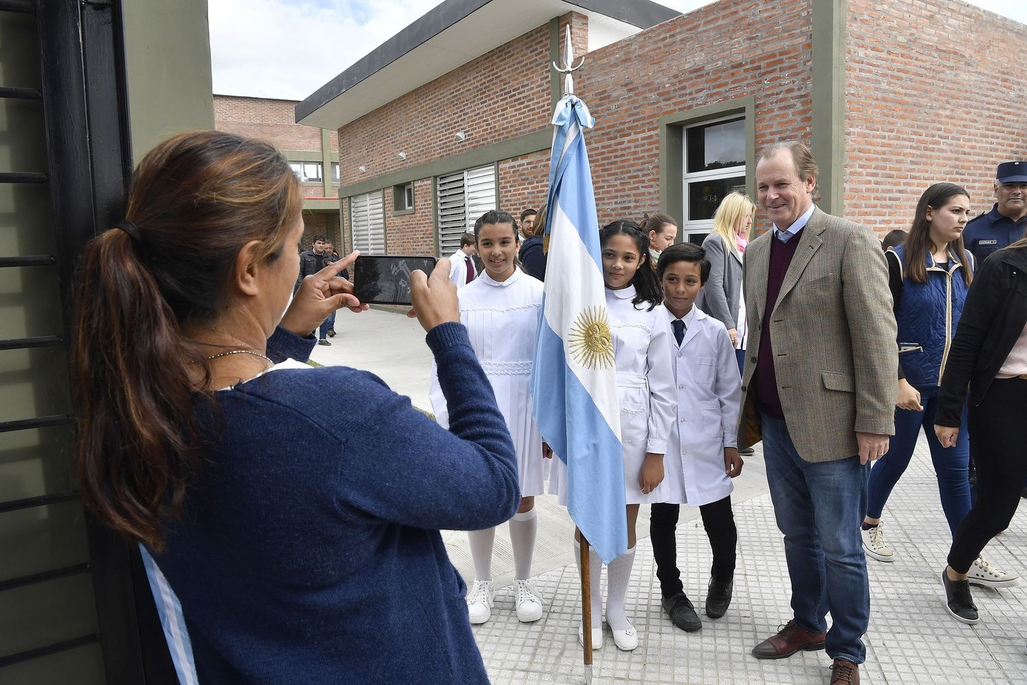 Bordet ratificó su compromiso con la educación