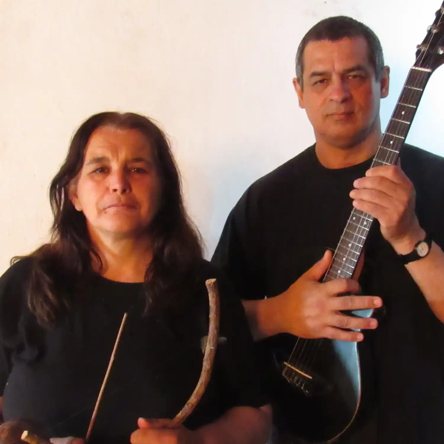 Seuer Montec celebra 15 años de trayectoria con “Charrúa”, un EP que reivindica la lengua y la identidad ancestral