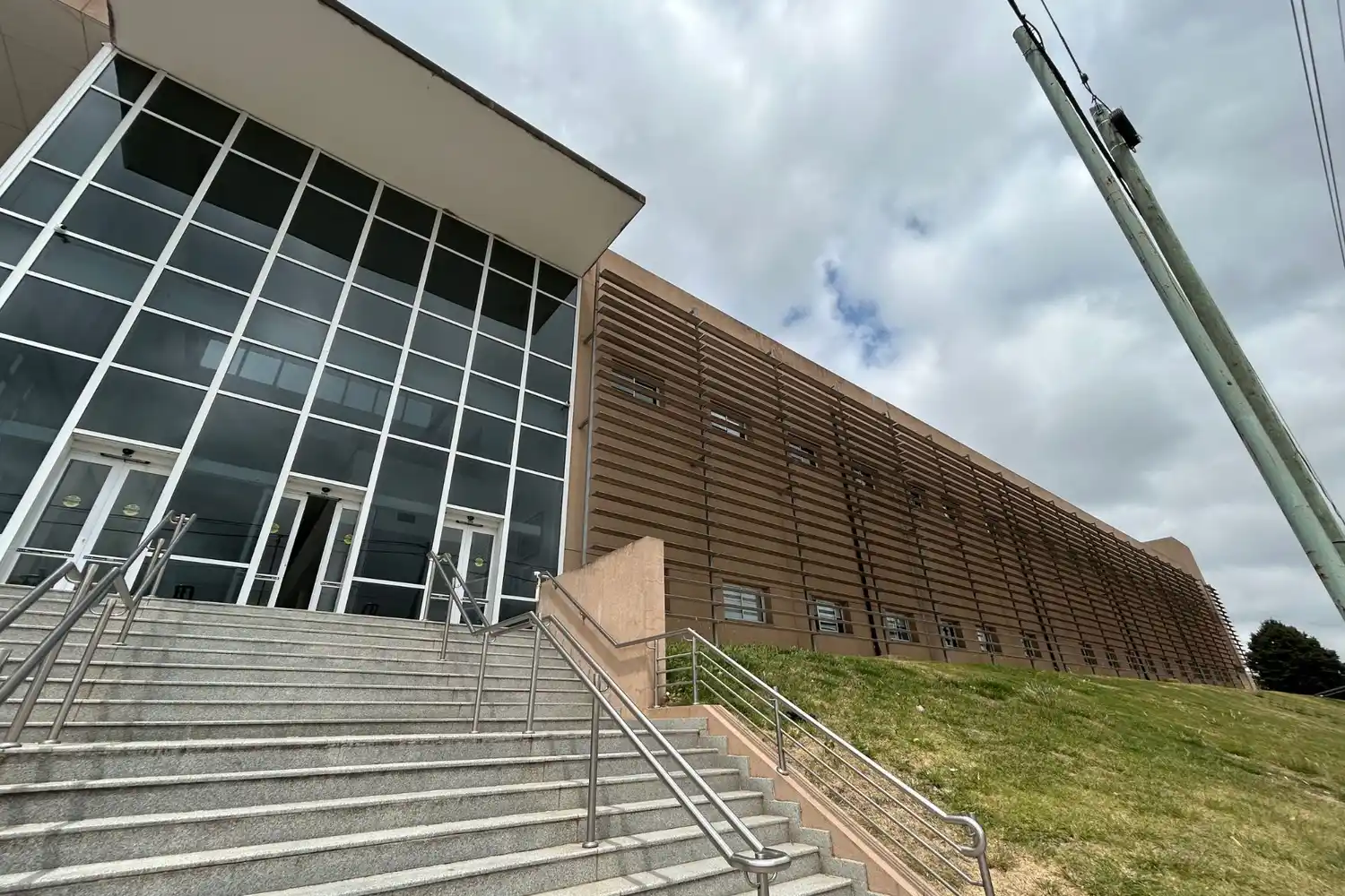 Con la firma de un nuevo acuerdo, reinician las obras en el hospital Bicentenario