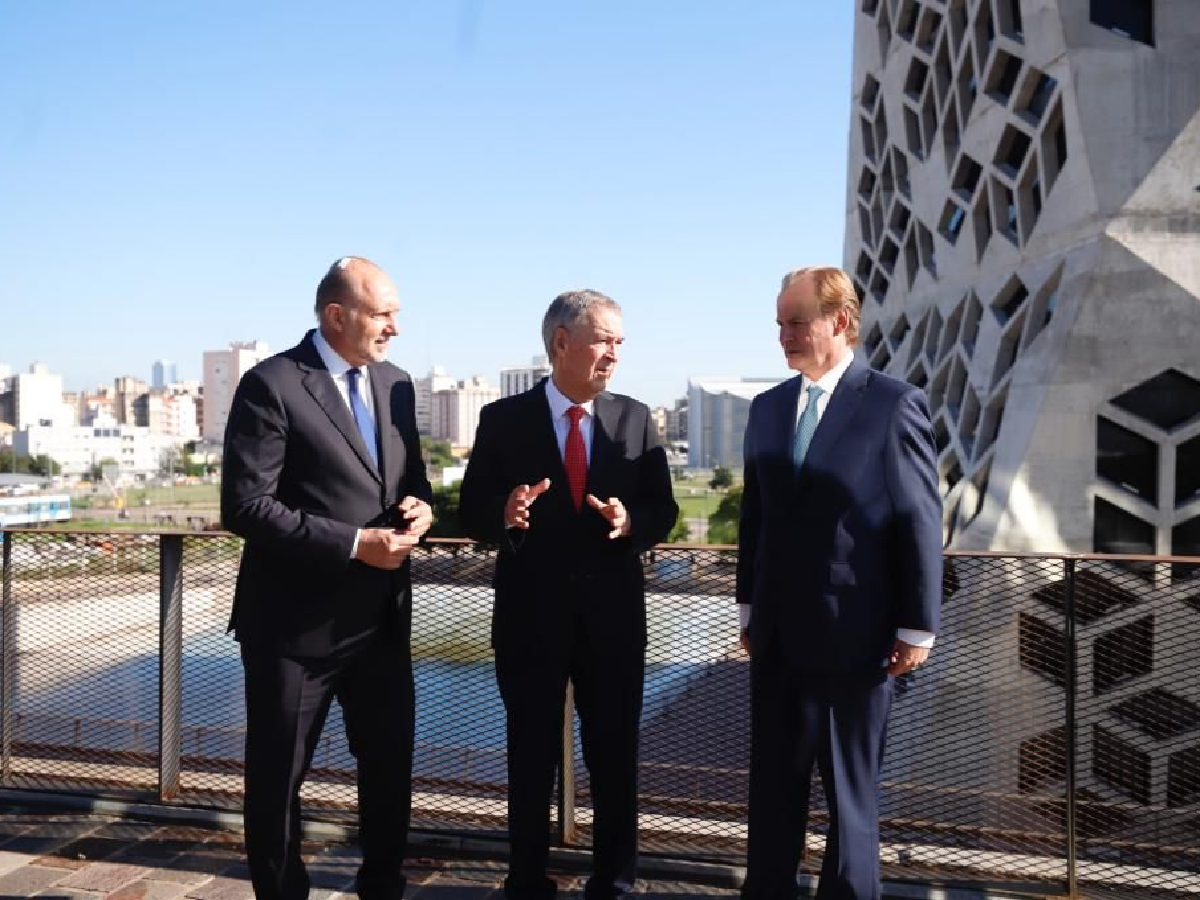 Perotti, Schiaretti y Bordet pidieron al Gobierno que elimine las retenciones al campo y le dé acceso al dólar