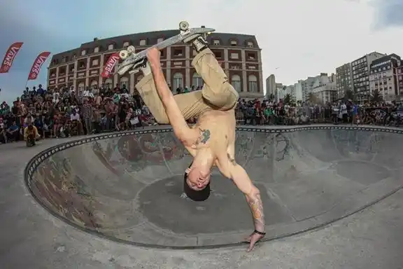 La programación incluirá una charla sobre arte, diseño y skate.