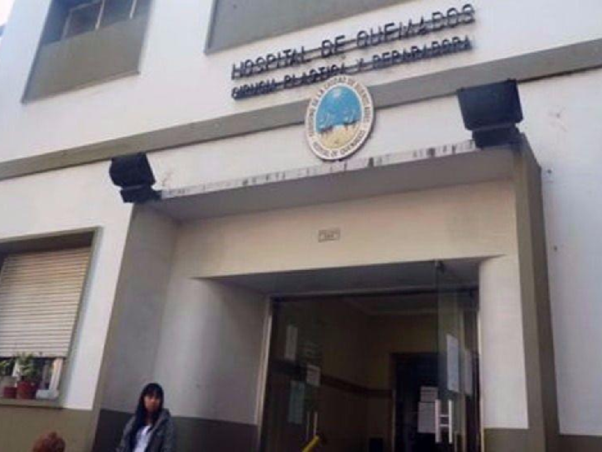 Discutió con su novia y la prendió fuego