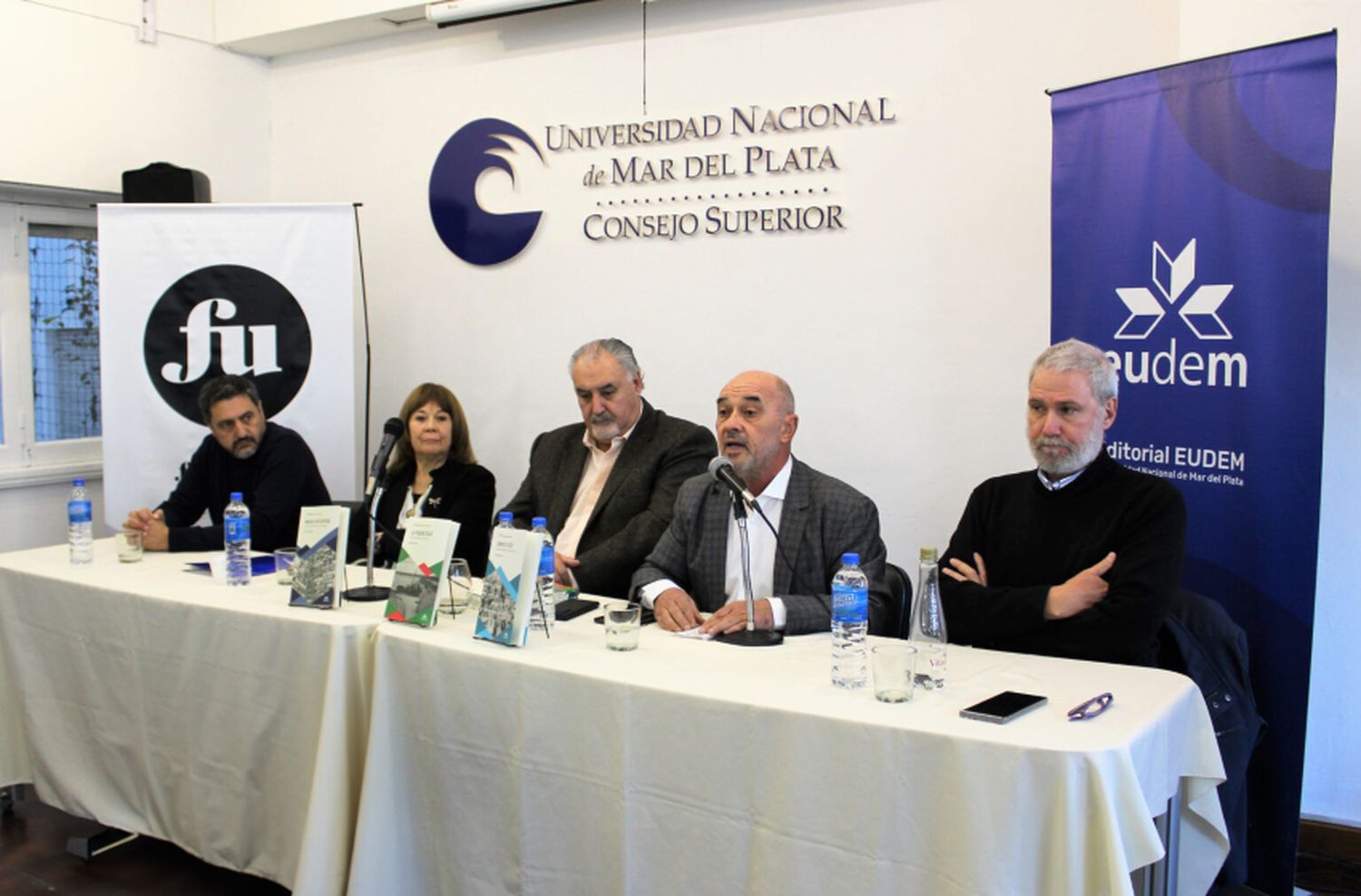 Con la presentación de una colección de libros, la UNMDP dio inicio a la celebración de los 150 años de Mar del Plata