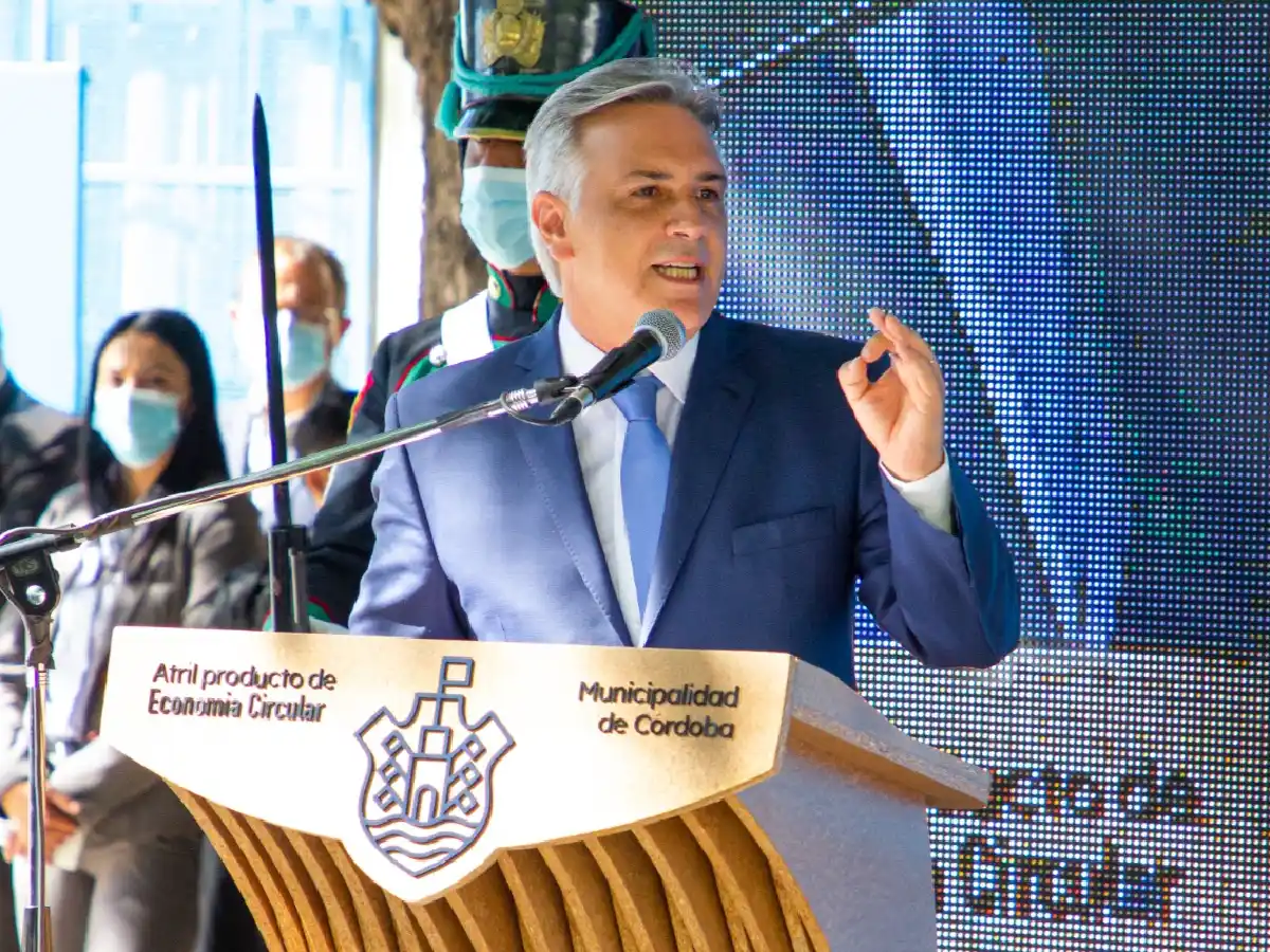 Llaryora: "Condenamos la invasión de Rusia a Ucrania"