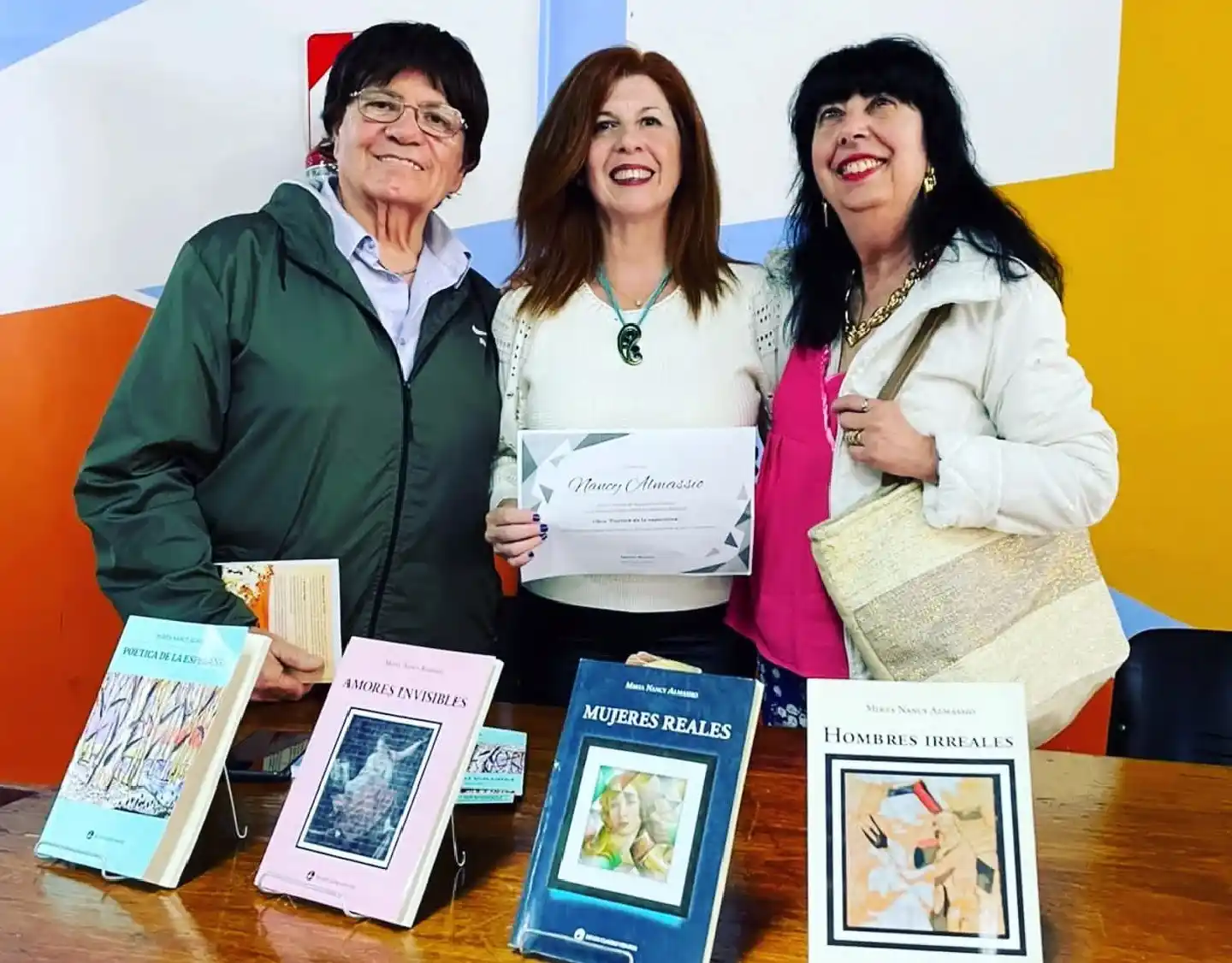 Nancy Almassio. Presentó su libro en Mar del Plata