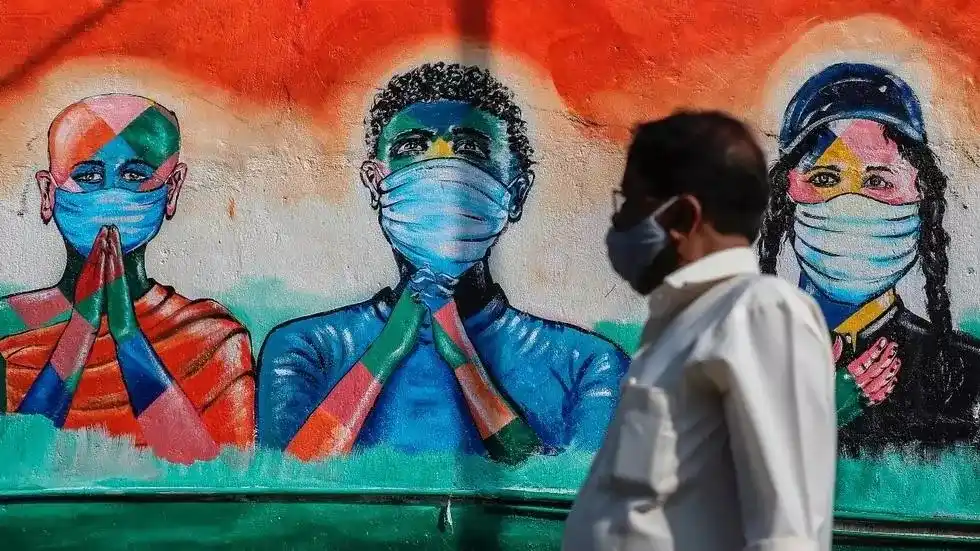 La OMS llama a la calma ante la preocupación por la nueva cepa del virus