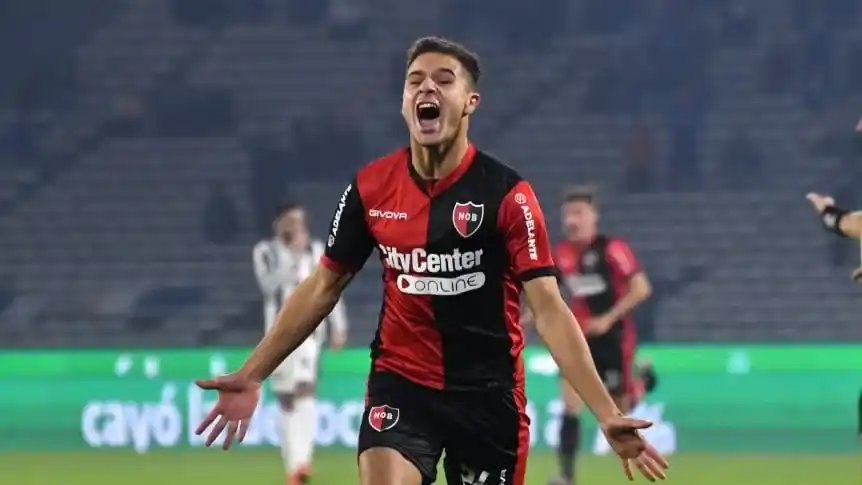 Newell's venció a Talleres y es el nuevo puntero