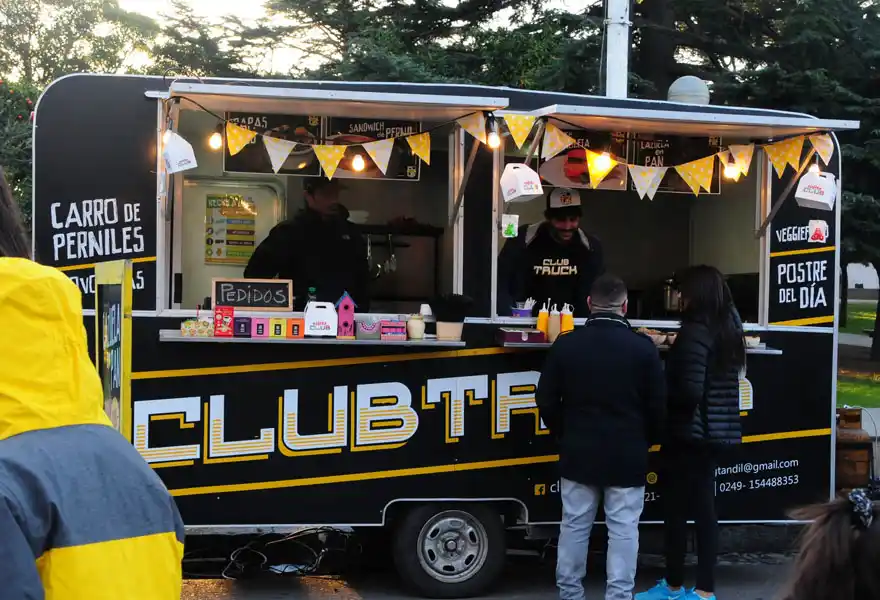 Desde la asociación de food trucks piden poder volver a trabajar