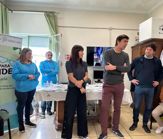 En el marco de un programa provincial, entregaron lentes a 25 niños