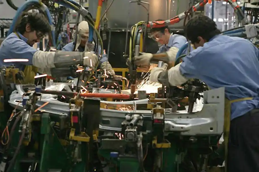 Negociaciones paritarias a pleno: qué gremios acordaron subas salariales y cuáles están en tratativas