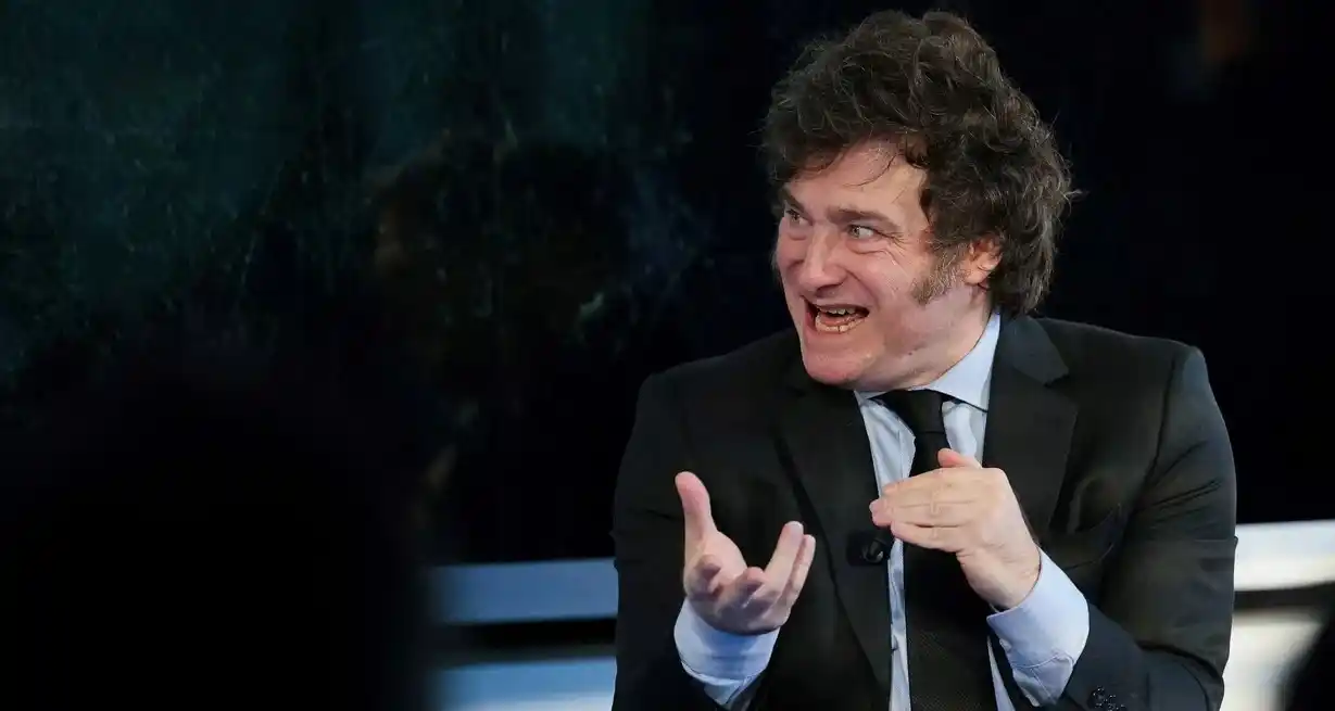 Javier Milei presentará su libro en el Luna Park y cantará en un “show inédito”