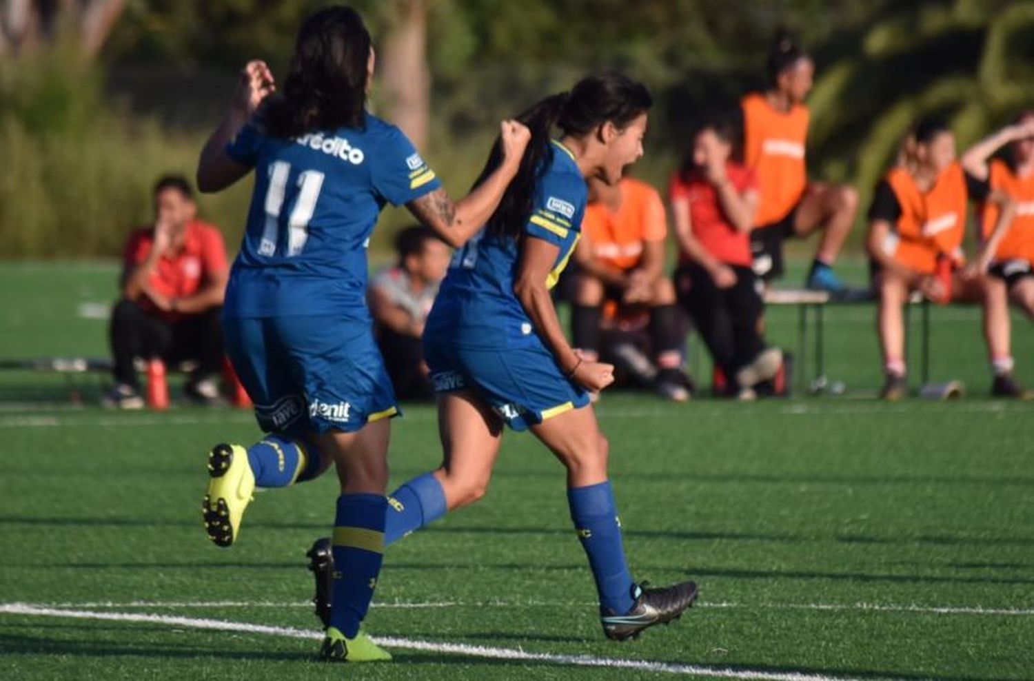 En un partidazo que tuvo de todo, Central se llevó un gran triunfo de su visita a Estudiantes