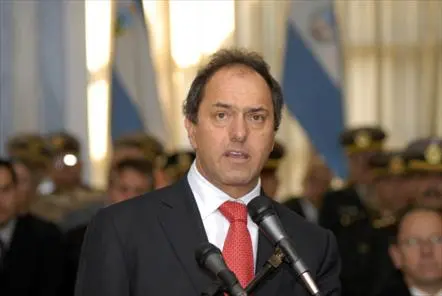 Scioli toma juramento a Rodríguez como Ministro de Asuntos Agrarios 