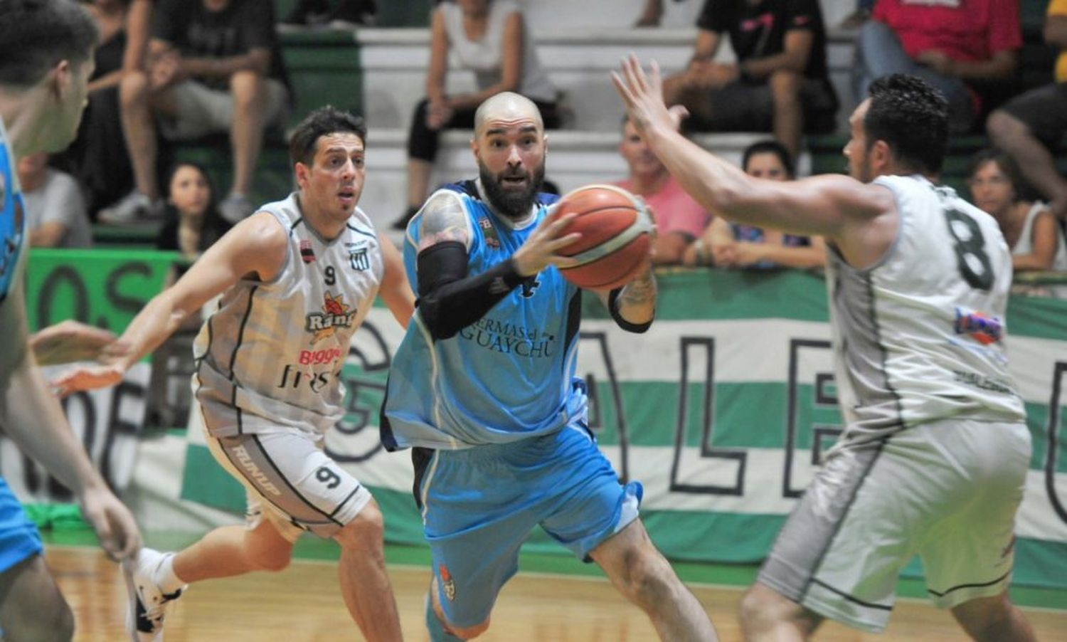 Racing y Luciano de Urdinarrain jugarán el Torneo de Transición