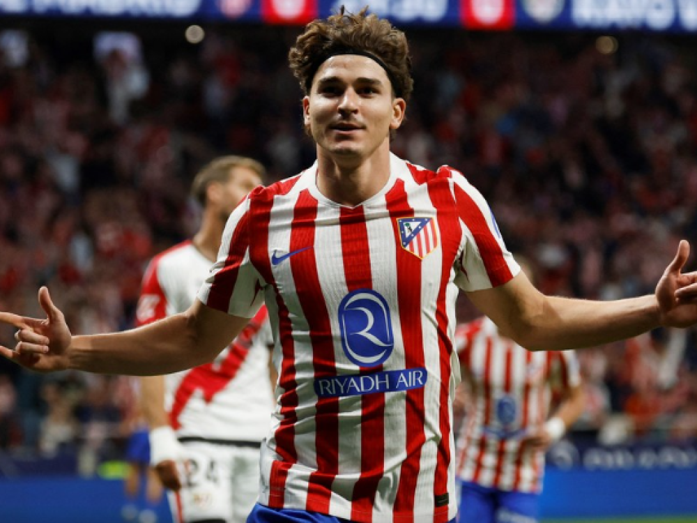Julián Álvarez .con el Atlético Madrid, buscará meterse en octavos de la Champions League. Foto: EFE