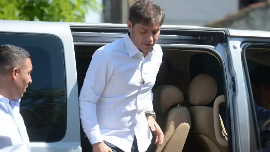 Rutas, patrulleros y nuevas escuelas: la agenda semanal de Kicillof con inauguraciones en seis municipios bonaerenses