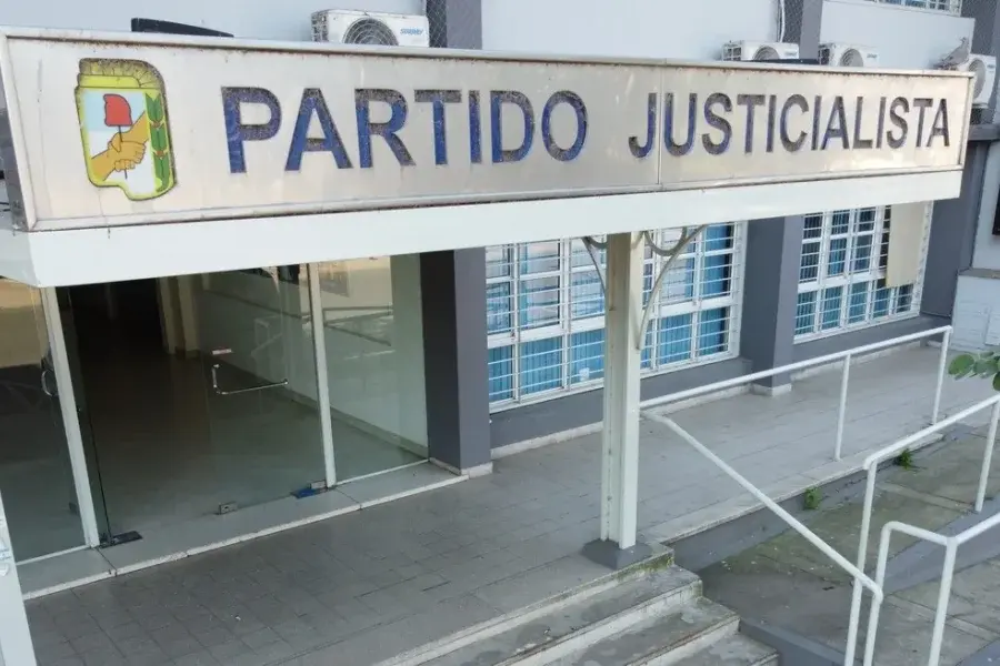 Elección de constituyentes: jefes territoriales del PJ piden pista y no vetan reelección de Pullaro