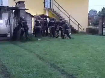 Cayó el pirómano de Las Lilas: lo acusan de incendiar cuatro vehículos