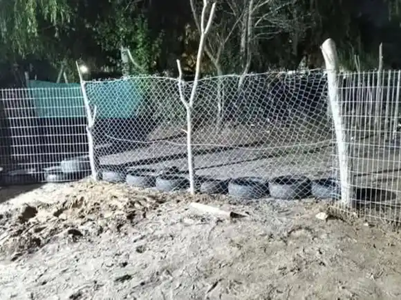 Vecinos de un barrio de Villa Gesell cerraron uno de los accesos por la inseguridad