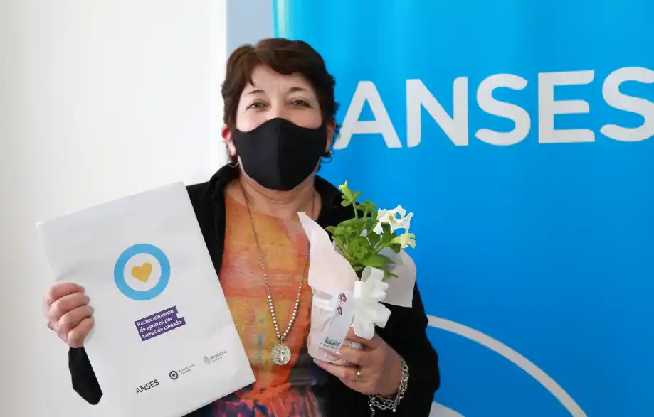 Primer aniversario del reconocimiento de tareas de cuidado: Hay 61.003 nuevas jubiladas en Provincia