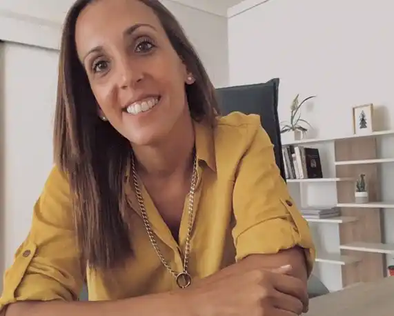 Muerte de Maradona: comenzaron las pericias a los celulares de Agustina Cosachov, la psiquiatra del 10