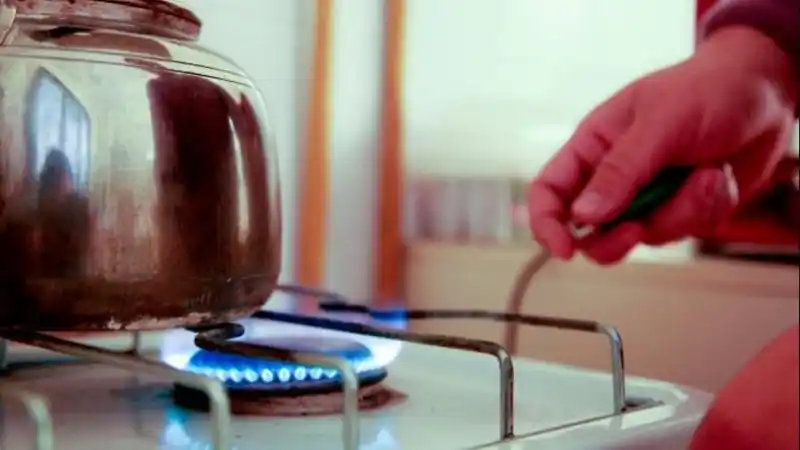 ¿Qué hacer si se siente olor a gas?