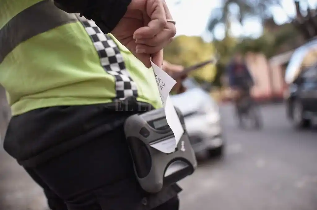 Descuento de hasta 40 % para las multas de tránsito de 2017 y años anteriores